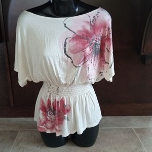 ⚡ 2 for 20⚡or 15$ each - Beautiful blouse